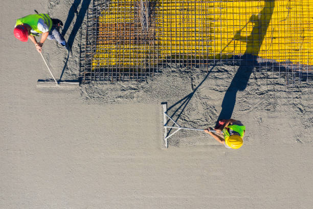 Professional Concrete contractor in MI